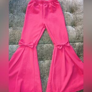 SHEIN Kids Pink Flared Bottoms with Bow Accents